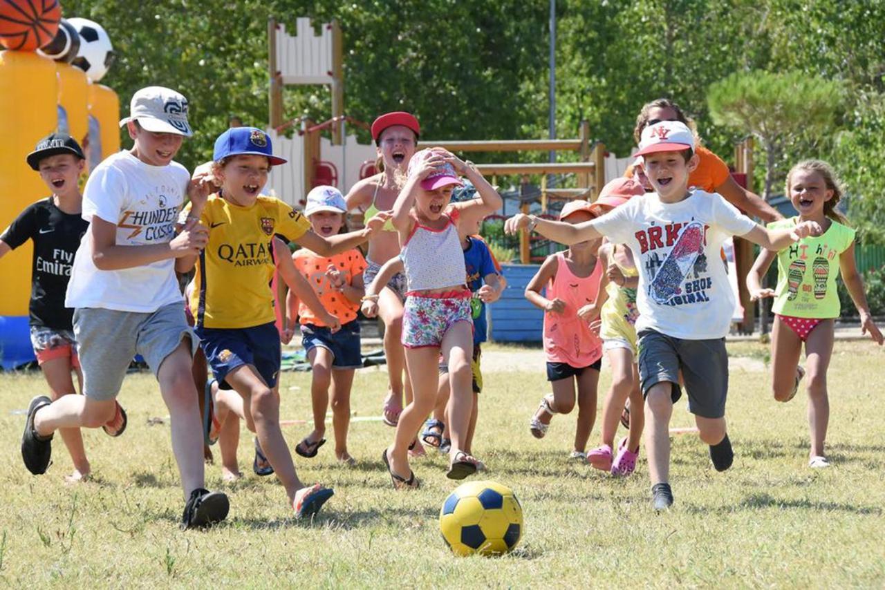 Vias-Plage Camping Les Salisses Quality Holidays Luaran gambar